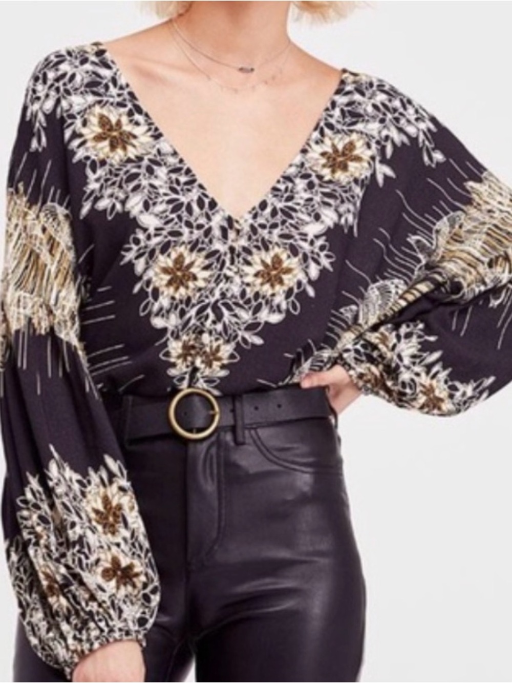 #1019 FREE PEOPLE Birds of a Feather Black V-Neck Floral Blouse